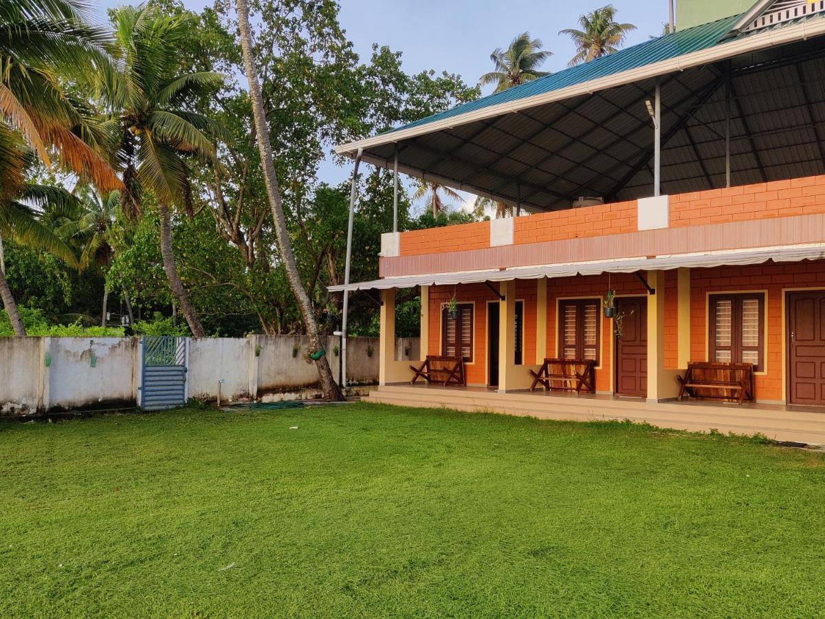 Ferienwohnung Wind &Waves Kollam Exterior foto